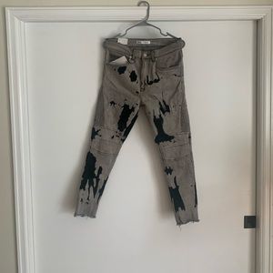 Zara Jeans